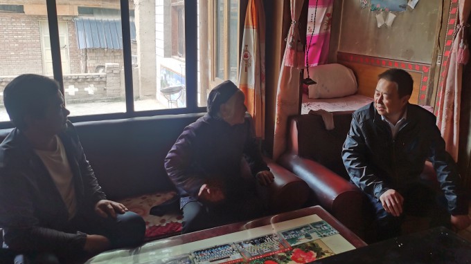 乐动·官方端网站在线广泛深入开展帮扶工作调研慰问活动