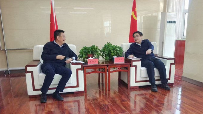 乐动·官方端网站在线与安宁区委区政府会谈