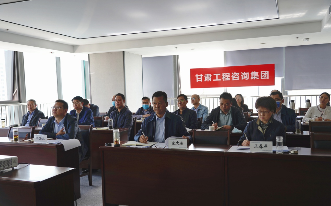 乐动·官方端网站在线参加省政府国资委脱贫<br/>攻坚工作协调推进视频会  安排部署<br/>集团公司脱贫攻坚帮扶工作