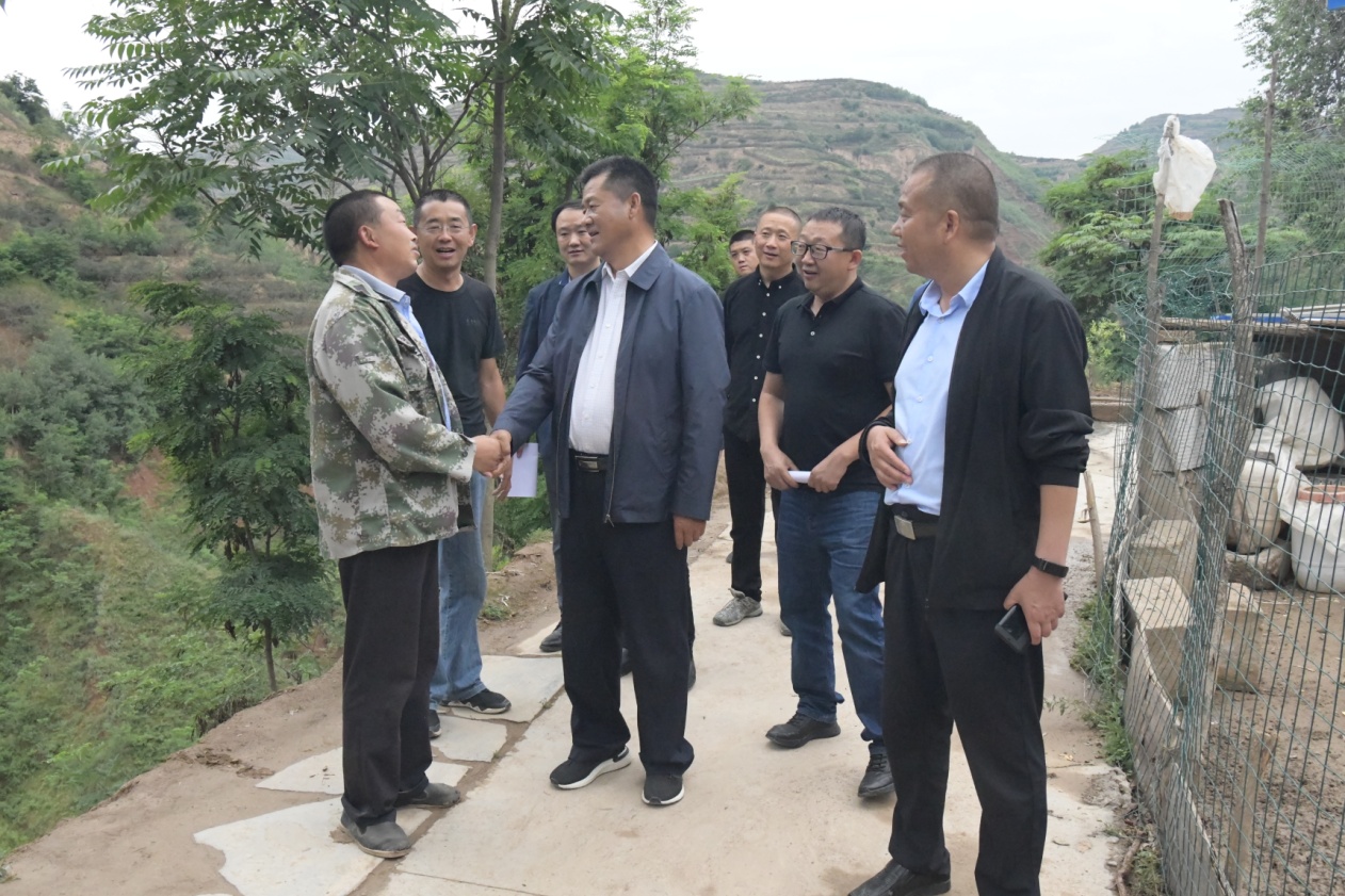 全力攻坚  精锐出击<br/>——乐动·官方端网站在线调研督导建筑设计院脱贫攻坚工作侧记